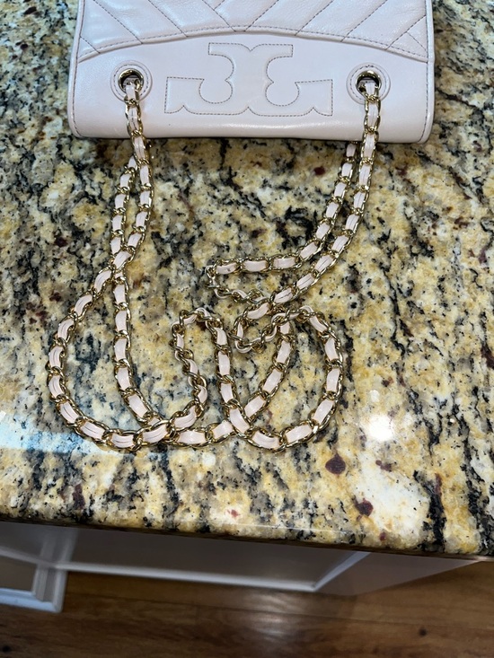 LN Authentic Tory Burch Alexa Convertible Quilted Leather Flap HB/Crossbody - Picture 3 of 5